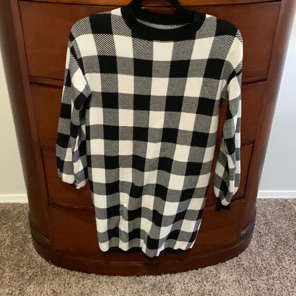 Black and white checkered sweater dress. Above the knee. Size small